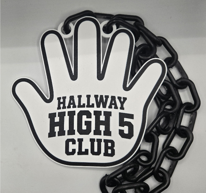 Hallway High Five Club Fan Chain